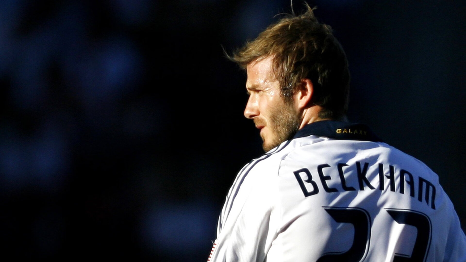 《FIFA》2025年度体育盛典，虚拟足球开启全新时代！，fifa best player 2020