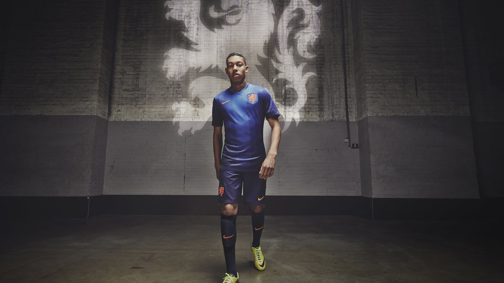 基层足球教练纳入国家人才库享受专项扶持政策，2021足球教练员培训报名